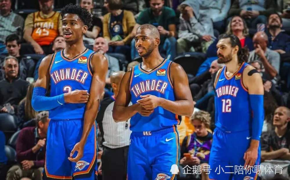  艾顿防守建功，开拓者险胜雷霆保名次  